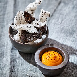 Wortelcurry met rijstcrackers